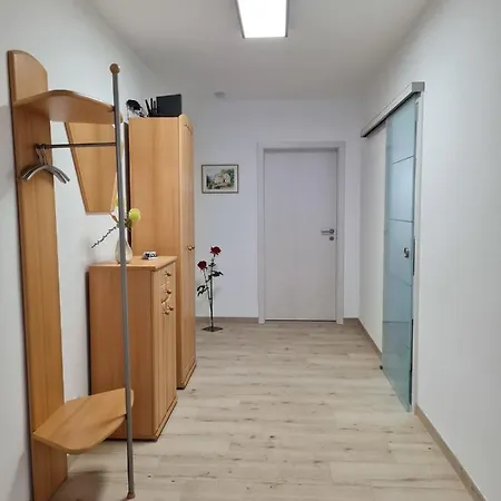 Ferienwohnung Struppi Apartment